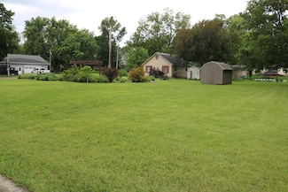 211 Delana St, Sherburn, MN 56171