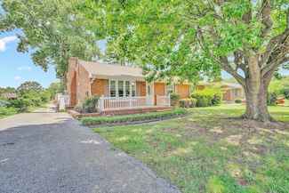 2317 Laura Rd NW, Roanoke, VA 24017