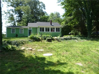 477 Old Plainfield Pike, Foster, RI 02825