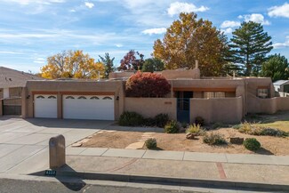 6123 Casa de Vida NE, Albuquerque, NM 87111