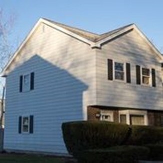 89 Pilgrim Cir, Methuen, MA 01844