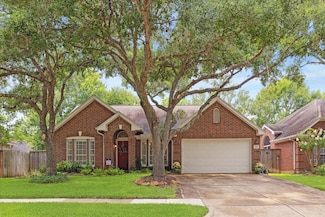 1211 Wood Haven Ct, Sugar Land, TX 77479