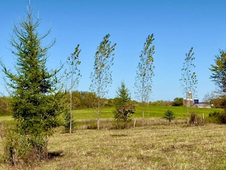 2979 Leach Rd, Eaton, NY 13334