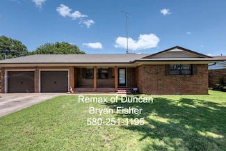212 212 N 30th St, Duncan, OK 73533