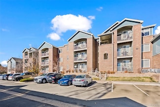 19303 E College Dr Unit 207, Aurora, CO 80013