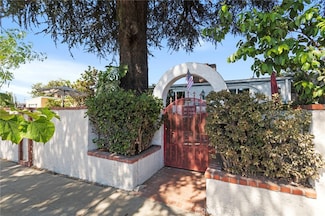 14263 Hubbard St, Sylmar, CA 91342