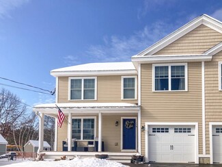 77 Foggs Ln Unit A, Seabrook, NH 03874