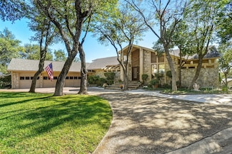 7909 Woodharbor Dr, Fort Worth, TX 76179