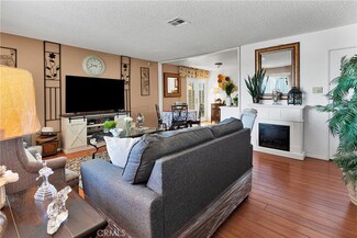11715 Chamberlaine Way, Adelanto, CA 92301
