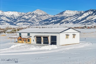 6111 Springhill Rd, Belgrade, MT 59714
