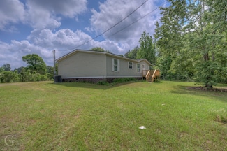 172 Padgett Rd, Benton, LA 71006