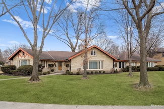 326 Evelyn Rd, Riverside, IL 60546