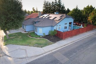 2286 E Yeargin Dr, Fresno, CA 93720