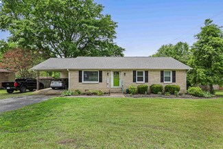 560 Hopper Barker Rd, Jackson, TN 38305