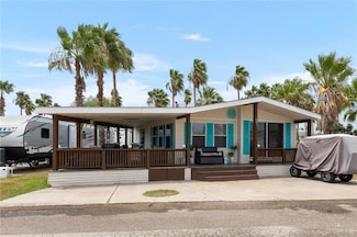 761 E Clam Cir, Port Isabel, TX 78578