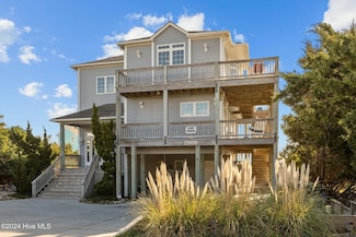 1909 Emerald Dr, Emerald Isle, NC 28594