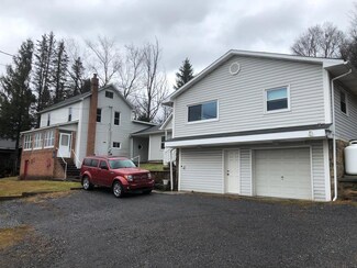 3123 Graham Ave, Windber, PA 15963