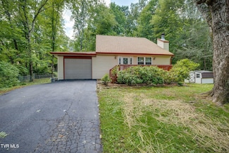3 Monteray Ct, Johnson City, TN 37604