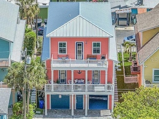 5421 Essex Ave S, Gulfport, FL 33707