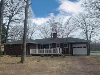 4199 Forest Dr, Kunkletown, PA 18058