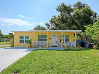 231 55th St N, Saint Petersburg, FL 33710