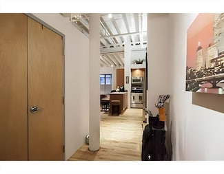 111 Beach St Unit 1E, Boston, MA 02111