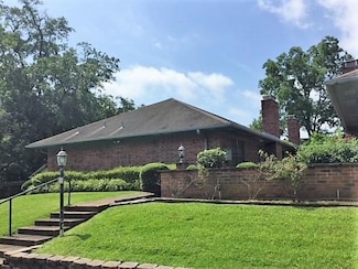 500 E College St Unit A2, Athens, TX 75751