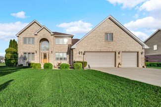 644 Fawn Cir, Lowell, IN 46356