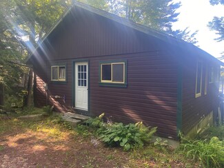157 Chickadee Ln, Skowhegan, ME 04976