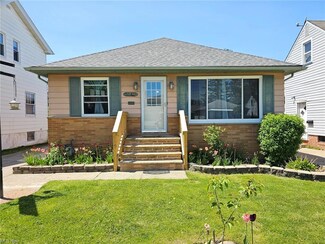 1640 Woodhurst Ave, Cleveland, OH 44124