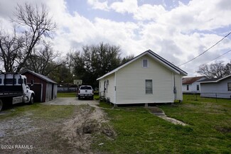 712 E Spruce St, Crowley, LA 70526