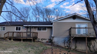 1220 Pickwick Rd, Knoxville, TN 37914