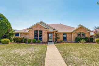 2210 Buttercup Dr, Richardson, TX 75082