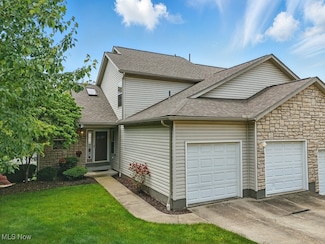 91 Falling Water Cir Unit 47, Munroe Falls, OH 44262
