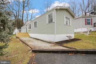 7 Acorn Ln, Boyertown, PA 19512