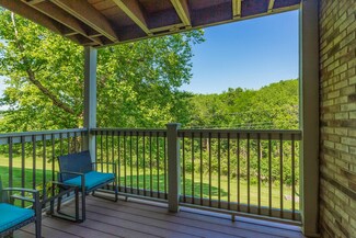 14 Woodland Hills Dr Unit 6, Southgate, KY 41071