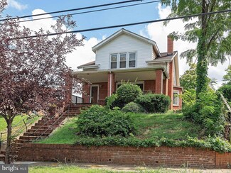 1520 28th St SE, Washington, DC 20020
