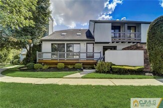 42 Ironwood Ct, Monmouth Junction, NJ 08852