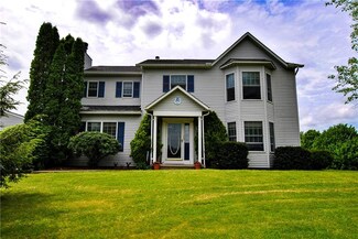 109 Charlemagne Dr, Butler, PA 16002