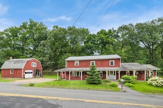 121 Liberty St, Middleton, MA 01949