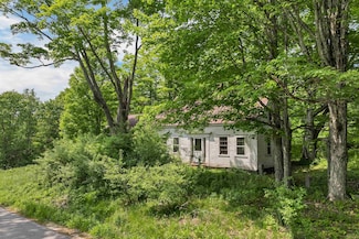 278 Vittum Hill Rd, Center Sandwich, NH 03227