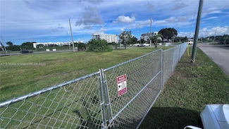 21720 SW 118th Ave, Miami, FL 33170