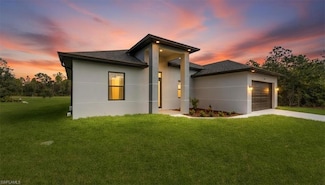 840 Guienne Ln, Lehigh Acres, FL 33974