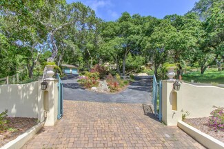 6850 Joshua Dr, Salinas, CA 93907