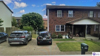 2736 Pioneer Ct, Radcliff, KY 40160