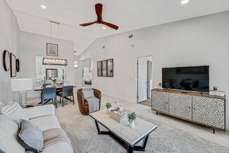 225 Cypress Point Dr, Palm Beach Gardens, FL 33418