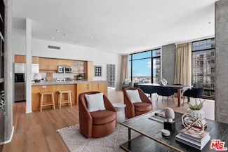 1111 S Grand Ave Unit 1201, Los Angeles, CA 90015