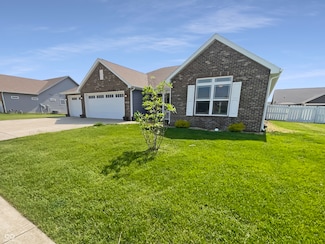 2913 Lily Dr, Lebanon, IN 46052