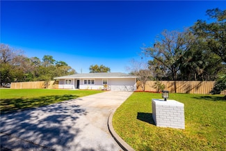 2401 S Myrtle Ave, Sanford, FL 32771