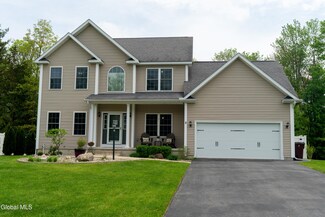 8 Kaleen Dr, Ballston Spa, NY 12020